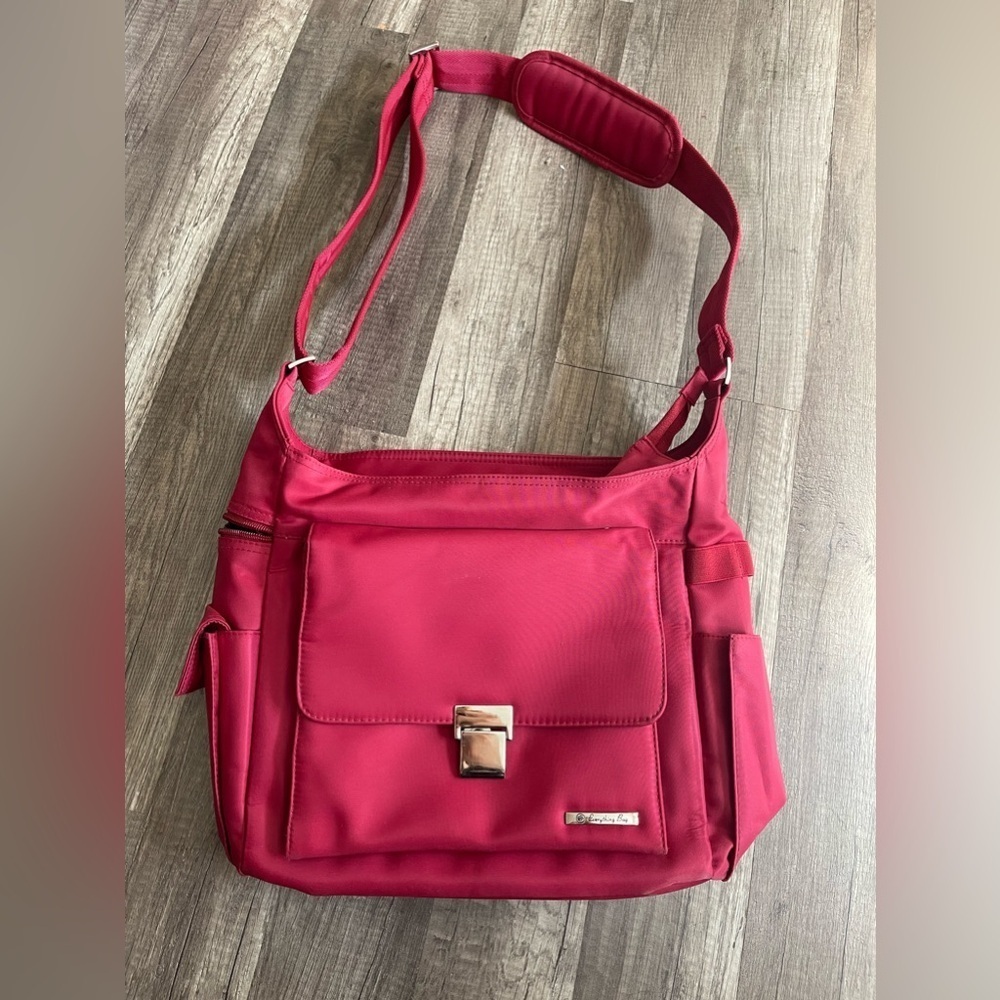 Red nylon Everything Bag travel shoulder bag large commute Tumi Patagonia